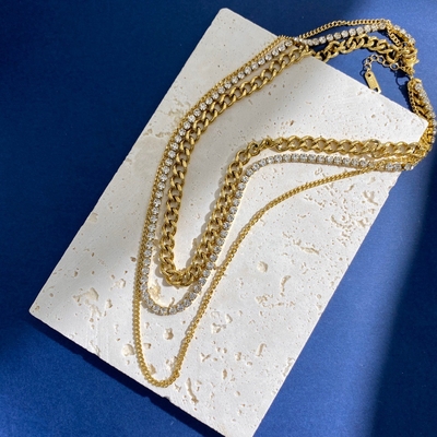 Gargantillas de la joyería del collar de la forma del diamante de la capa del oro del acero inoxidable para las mujeres