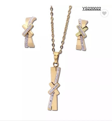 Conjunto de joyas de acero inoxidable dorado Conjunto de aretes y collar con diamantes de imitación en forma de X