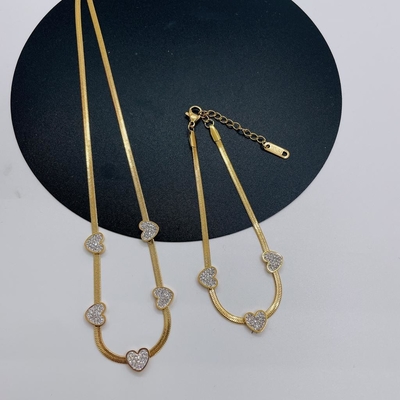 El collar de agua dulce del corazón de la perla de PAVOI fijó el oro 14K plateado para las mujeres