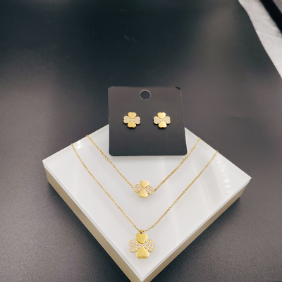 Nueva llegada de moda alta polaca más reciente oro color de acero inoxidable arete, collar, brazalete conjuntos con circo para dama
