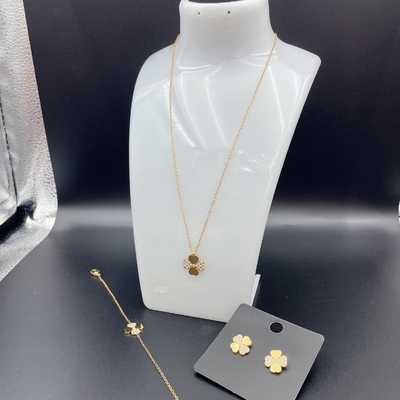 Nueva llegada de moda alta polaca más reciente oro color de acero inoxidable arete, collar, brazalete conjuntos con circo para dama