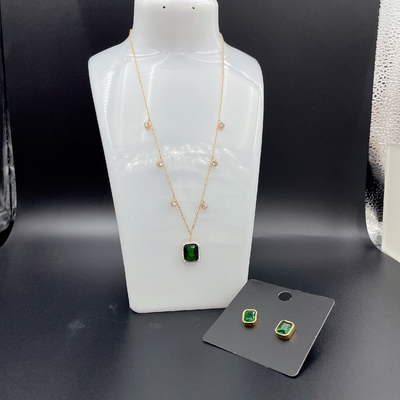 2024 Nuevos juegos de joyería de acero inoxidable impermeable de moda, oro 18K, regalo de lujo, al por mayor